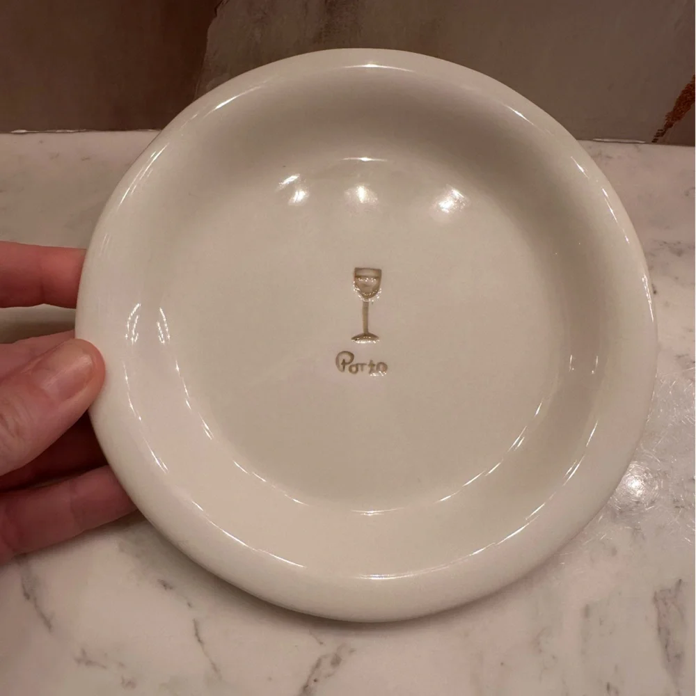 Williams Sonoma Wine‎ Series Porto Canapé/Appetizer Replacement Plate 6 1/4”